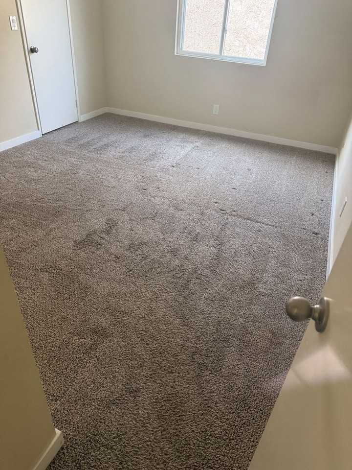 6250 Mockingbird St - Photo 5 of 9