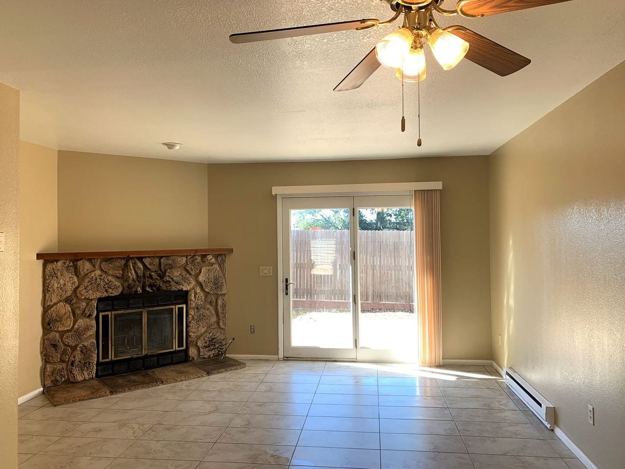 1242 Stetson Rd - Photo 2 of 8