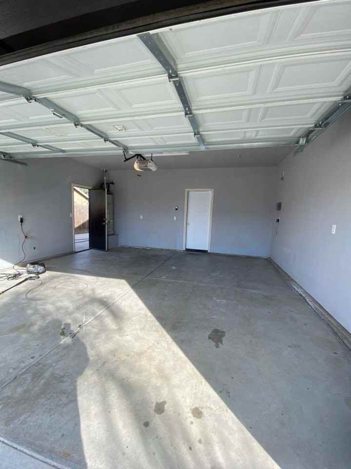 1900 N Virginia Ave - Photo 3 of 20