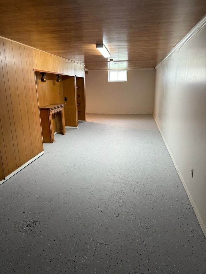 618 Scenic Dr - Photo 4 of 15