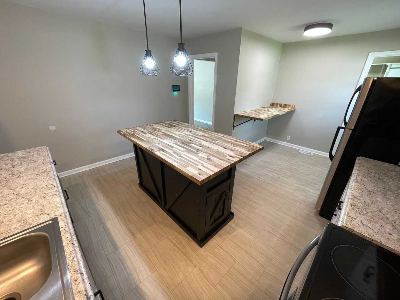 1608 Bonnie Brae Dr - Photo 5 of 19