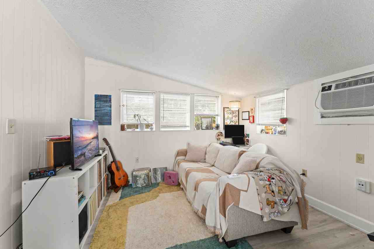 314 E Harwood St #2 - Photo 5 of 13