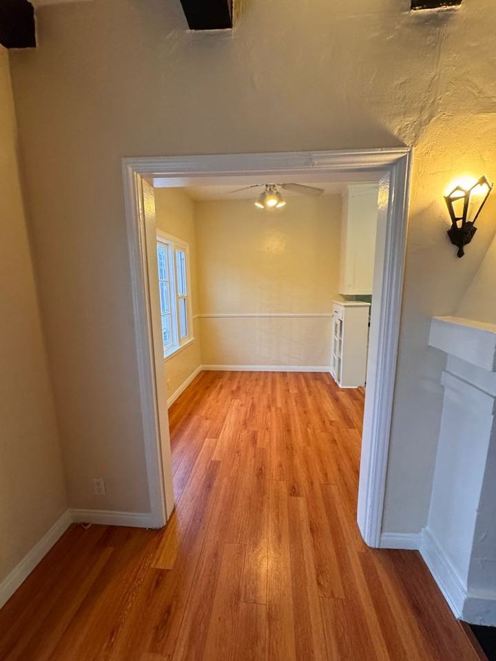 650 S. Detroit St. - Photo 7 of 25