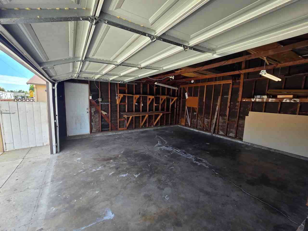 15303 Fairhope Dr - Photo 4 of 28