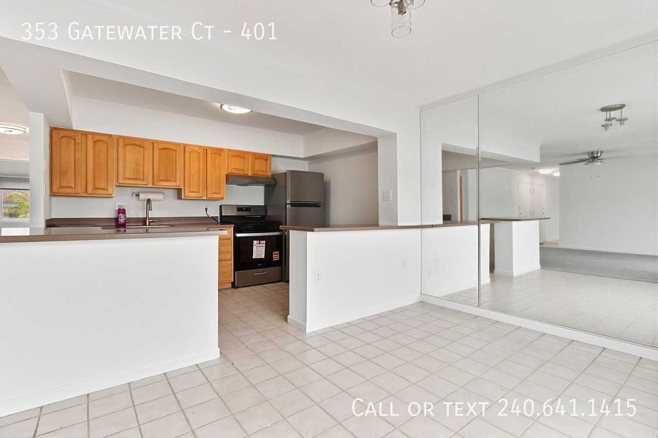 353 Gatewater Ct #401 - Photo 4 of 25
