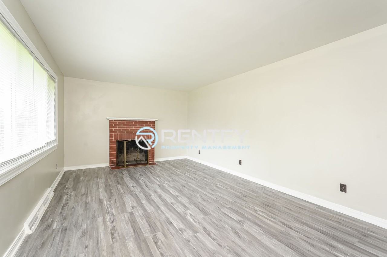 20 Kirkwood St - Photo 5 of 16
