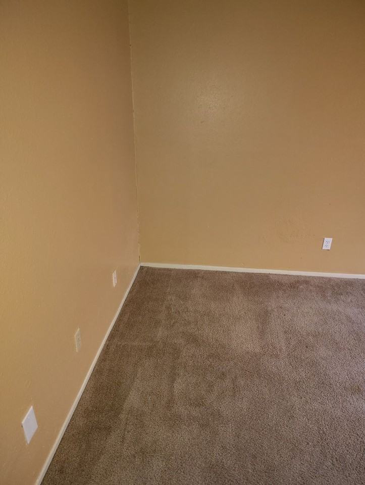 1704 Cedarhill Dr - Photo 7 of 8