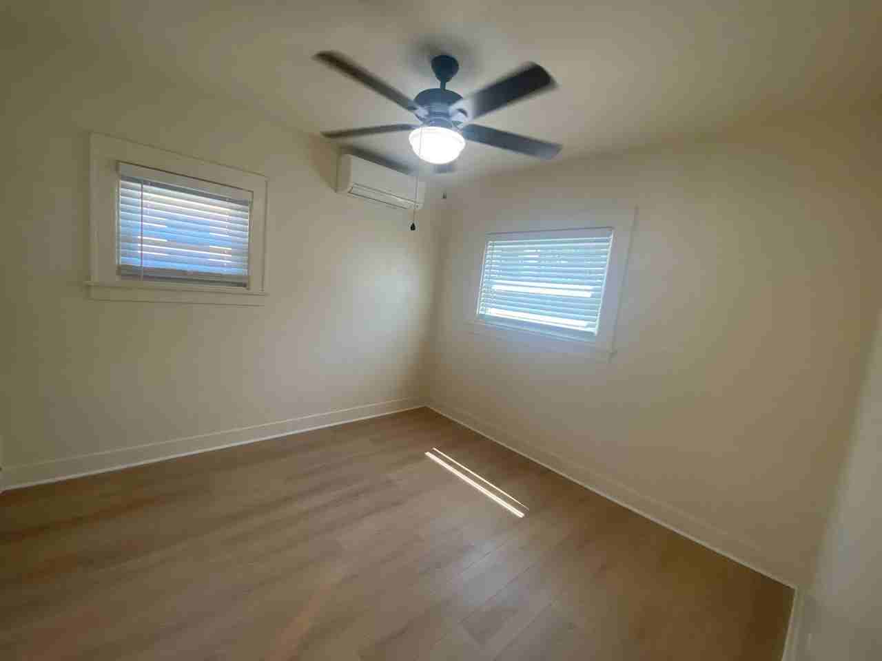 3365 Meade Ave - Photo 6 of 11