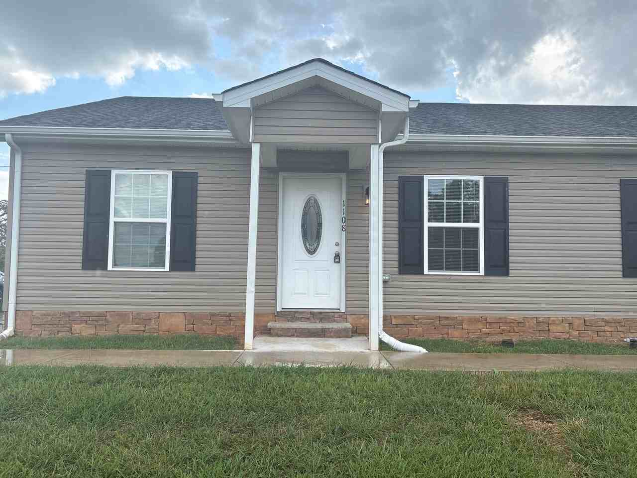 1108 Old Cowan Rd - Photo 2 of 21