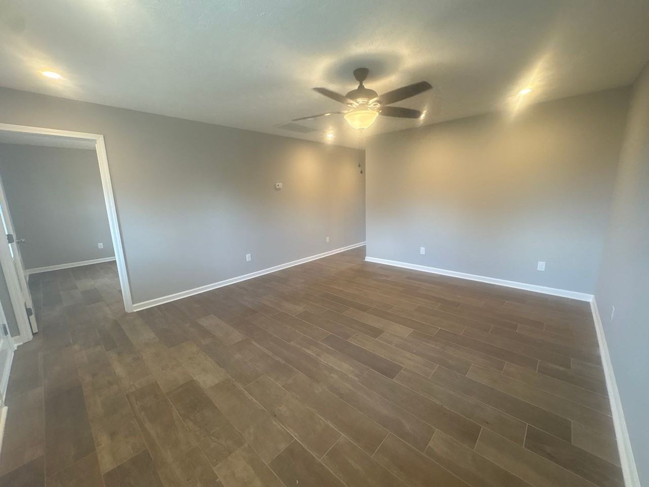 1108 Old Cowan Rd - Photo 4 of 21
