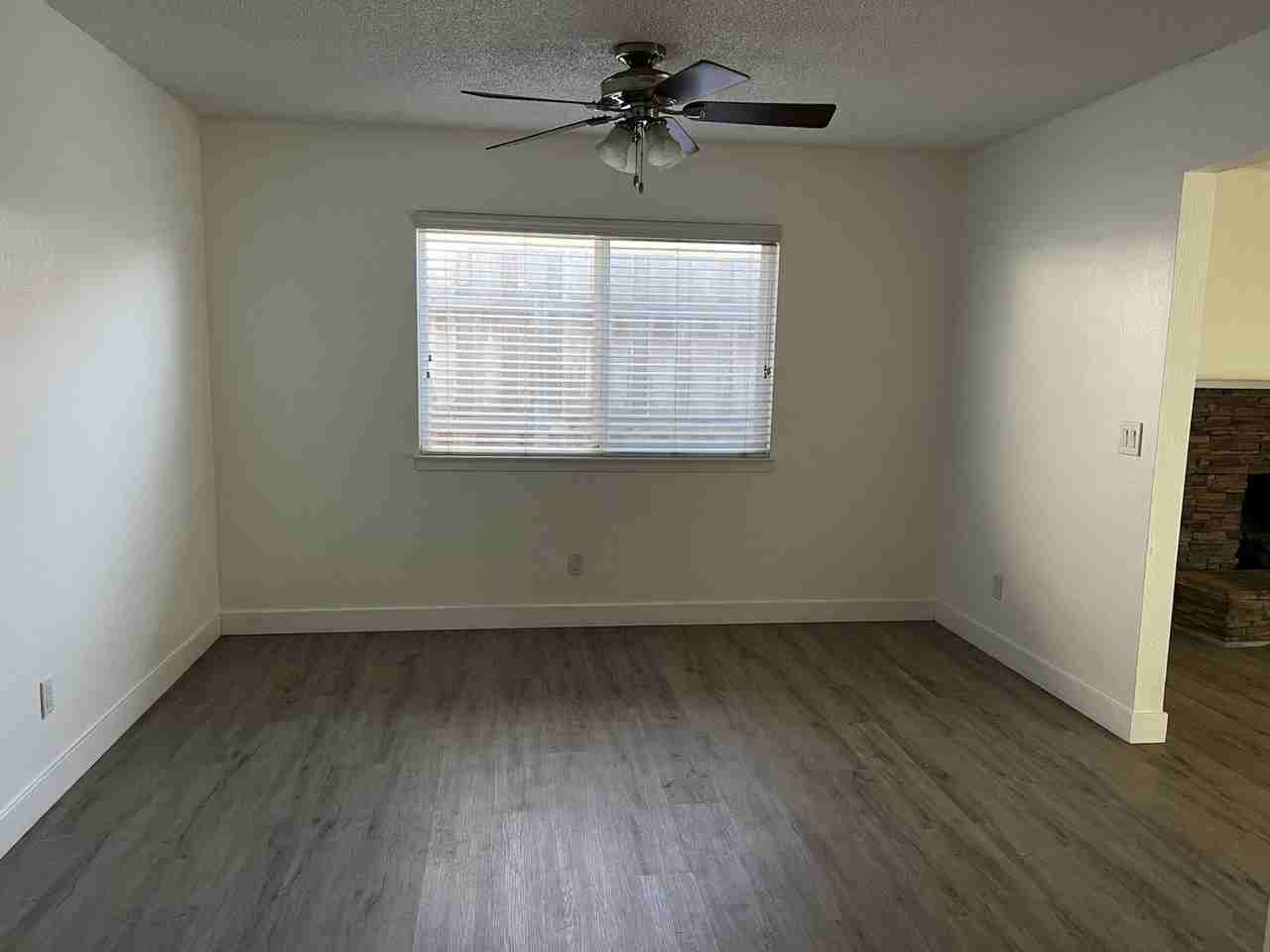 3721 W Howard Ave - Photo 7 of 23