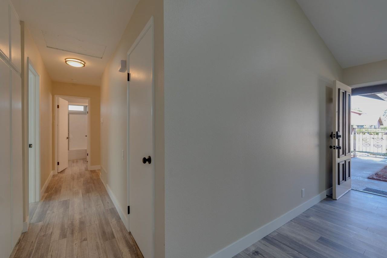 2626 S Palm Ave - Photo 7 of 16