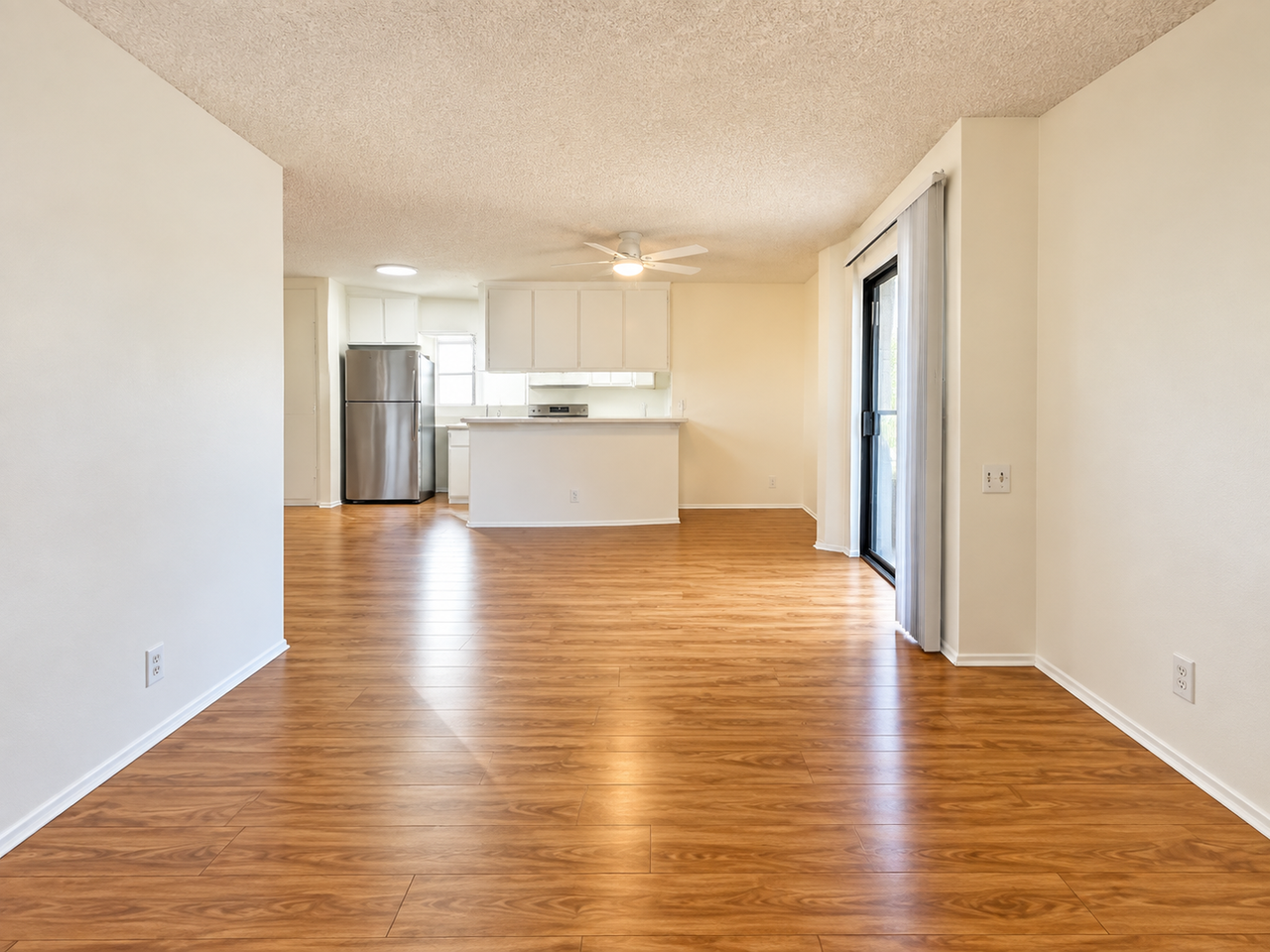 Linden 1128 - Photo 7 of 20