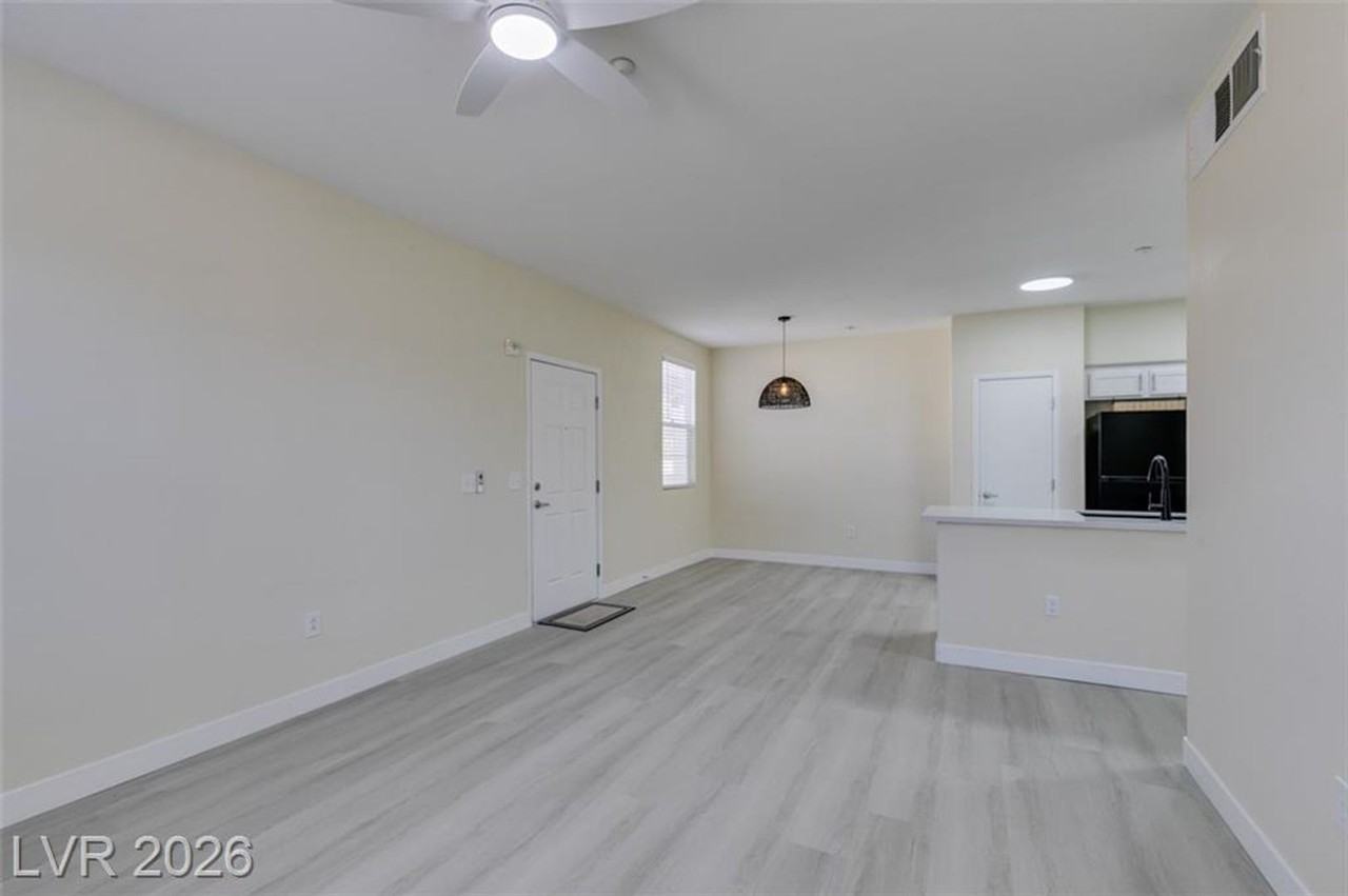 50 Aura De Blanco St #3104 - Photo 6 of 39