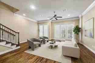 2617 Capitol St - Photo 1 of 1