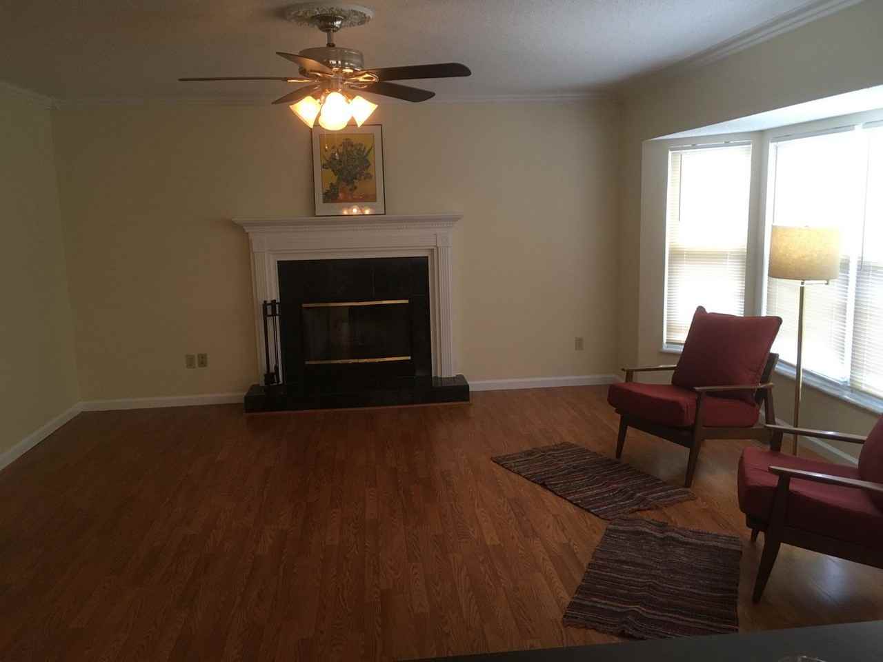3735 Banbury Dr - Photo 6 of 14