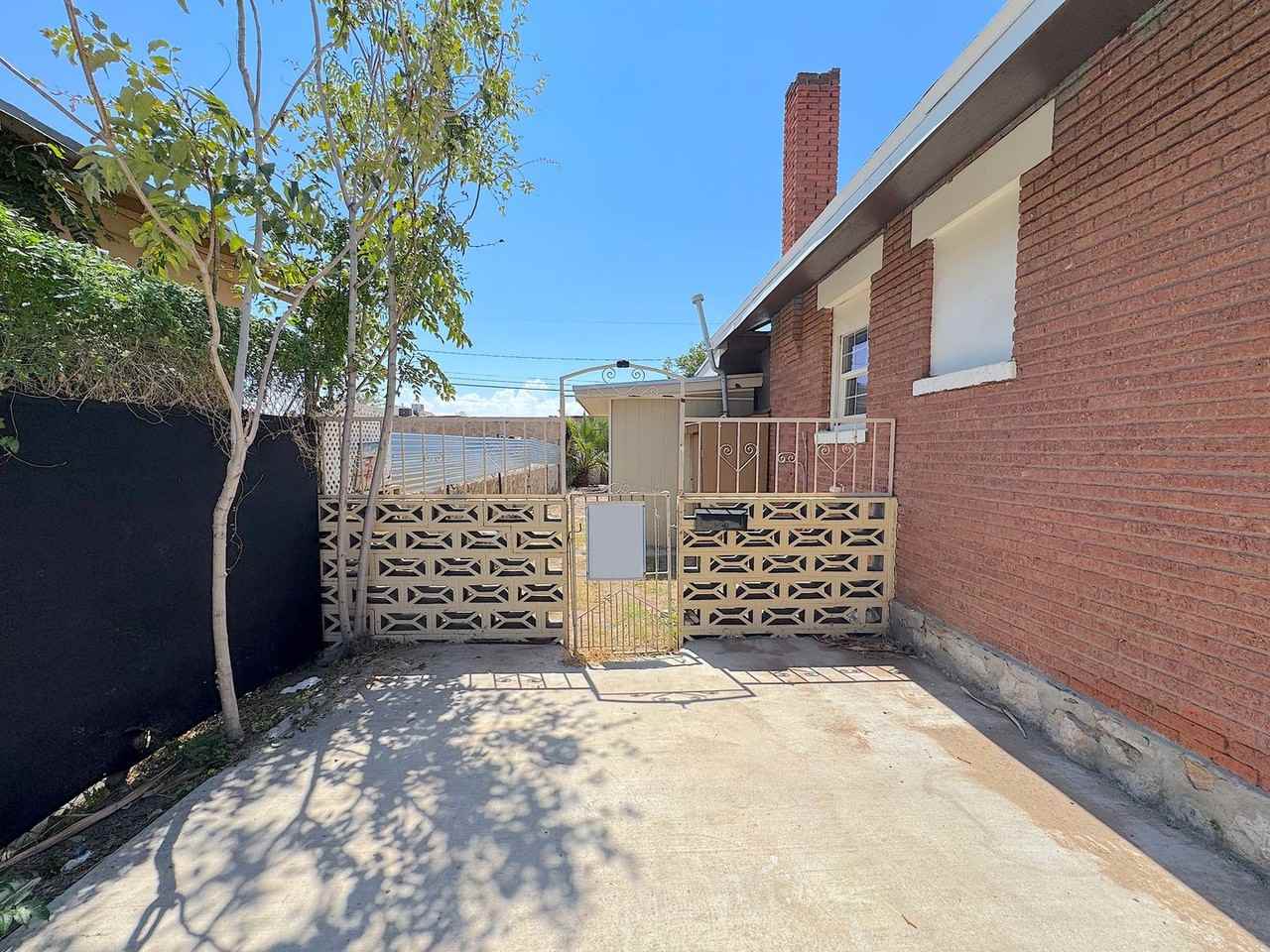 3512 3512 Clifton  - 3512 Clifton #B - Photo 2 of 15