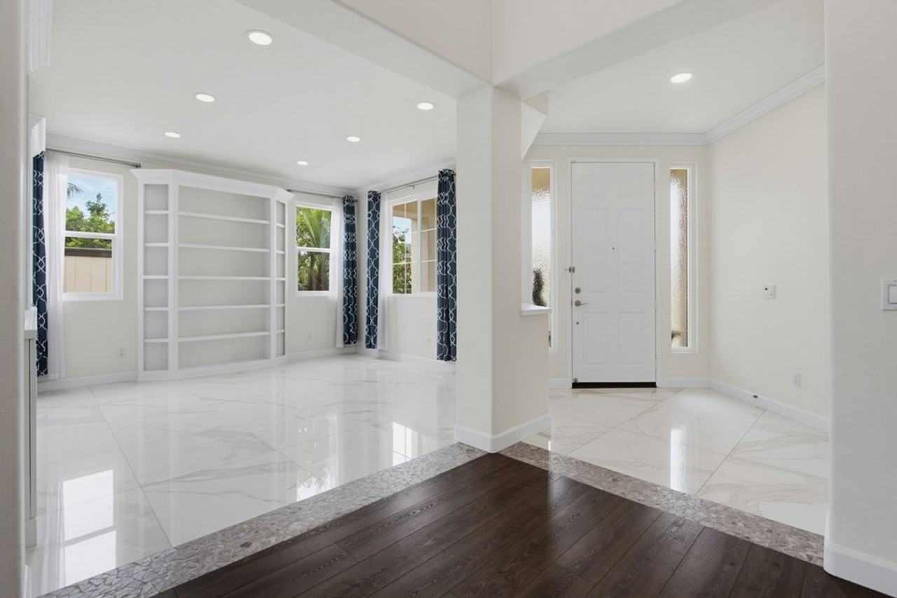 3239 Canyon View Dr - Photo 5 of 50