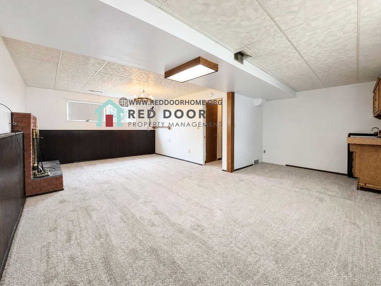 901 901 E Fiesta Great Falls - Photo 4 of 25