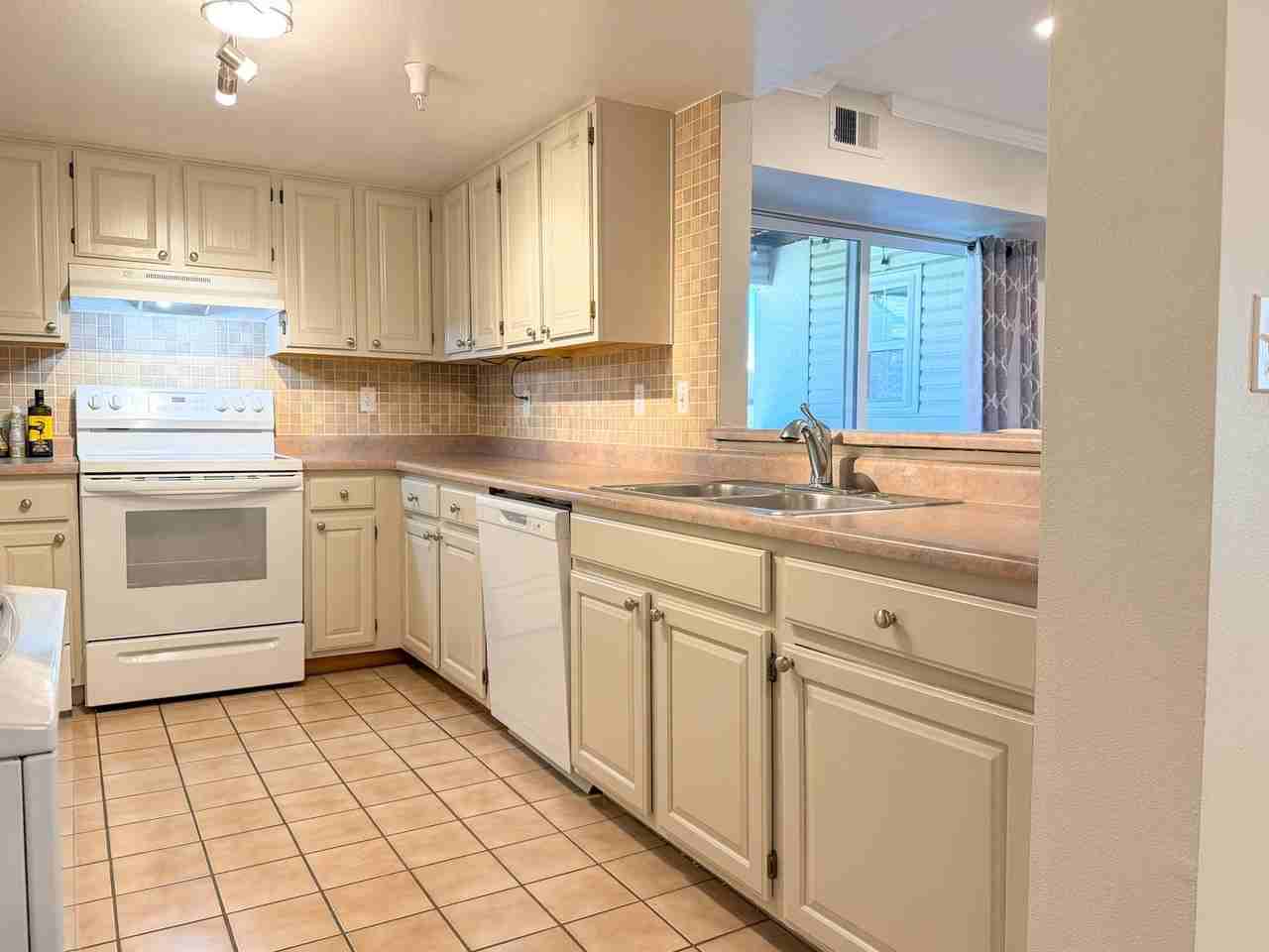 12233 W Cross Dr #208 - Photo 6 of 25