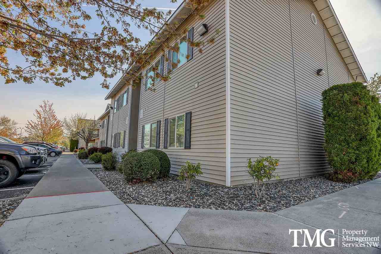 Aaron Ridge Apartments - Photo 5 of 43