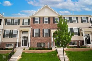 featured image of 707 Neubauer Cir #603