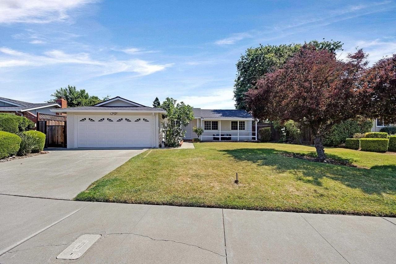 4034 Francisco St - Photo 2 of 27