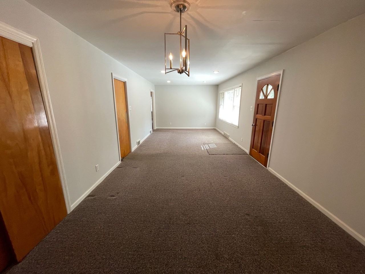 313 Webbmont Cir - Photo 2 of 21
