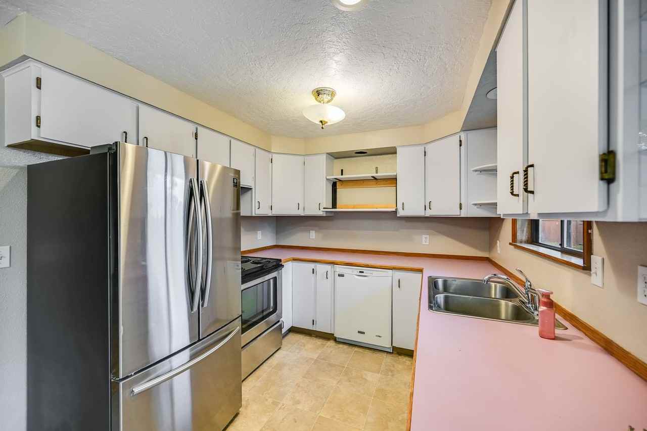 1825 Davis Rd - Photo 4 of 13