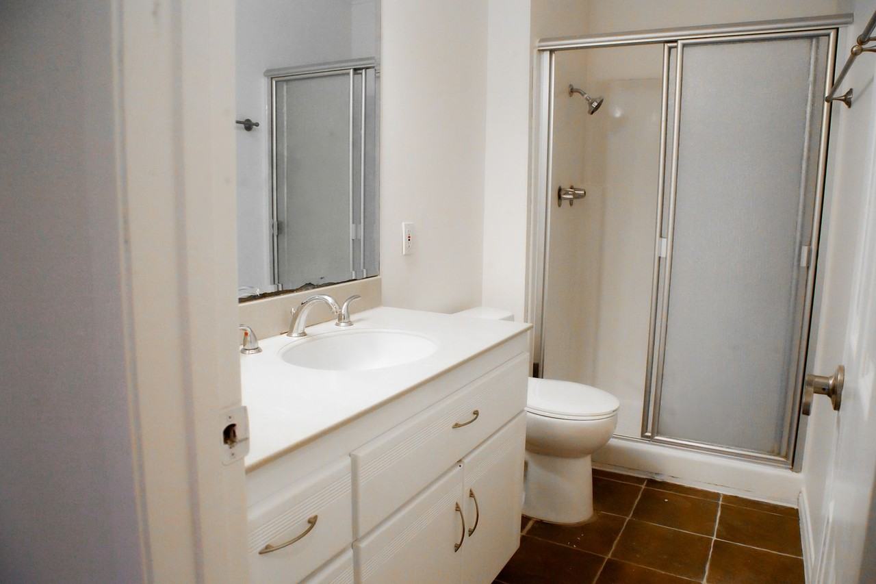 7777 W 91st St - Photo 5 of 23