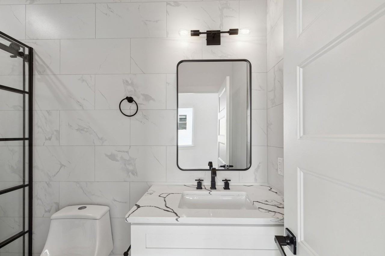 2449 N 2nd St - Photo 5 of 22