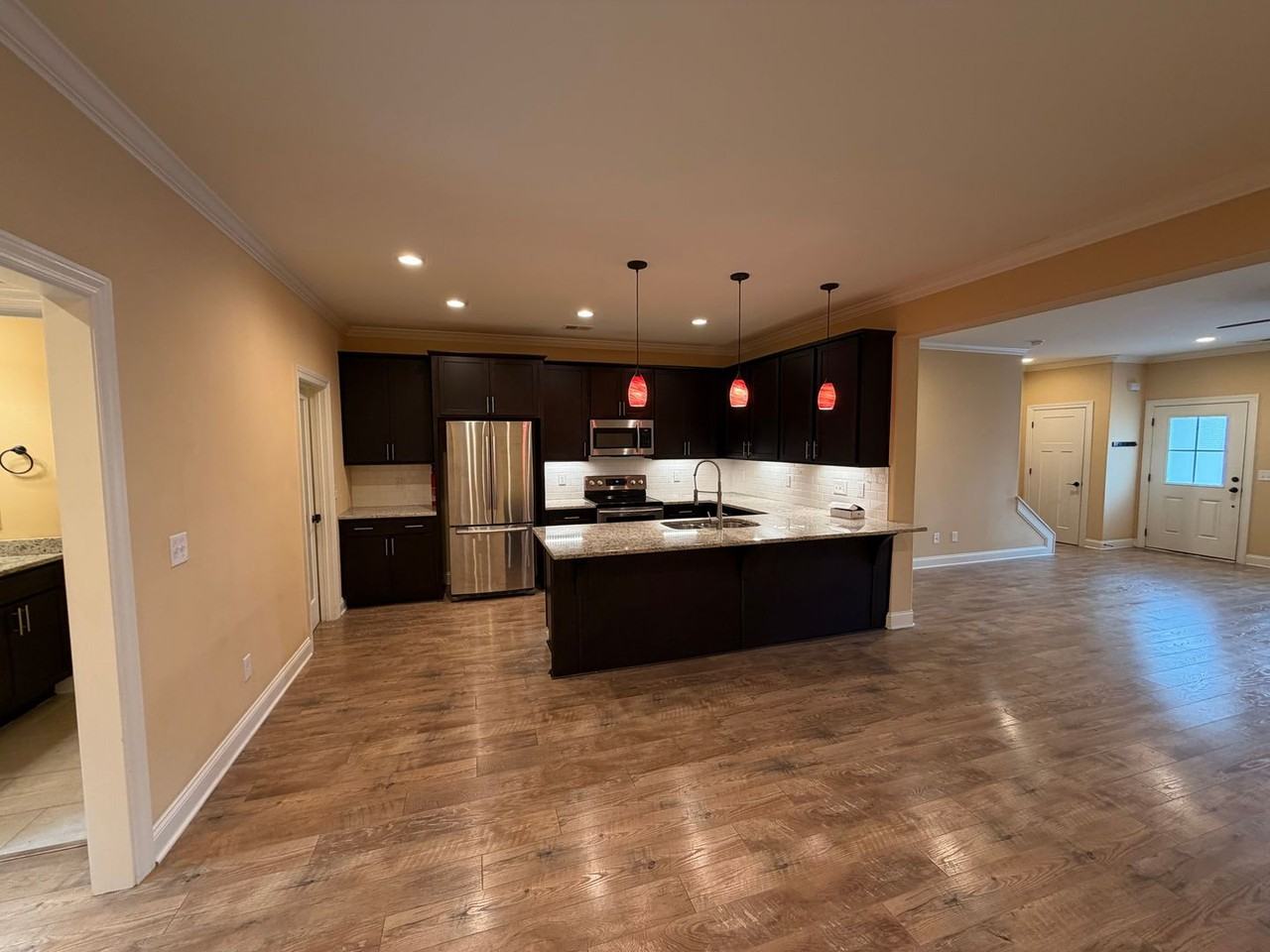 3111 Blue Sky Dr - Photo 4 of 21
