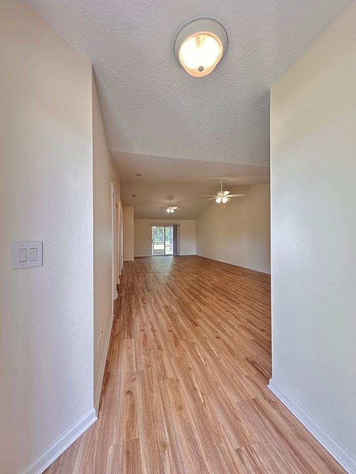 11 Clementon Ln - Photo 3 of 27