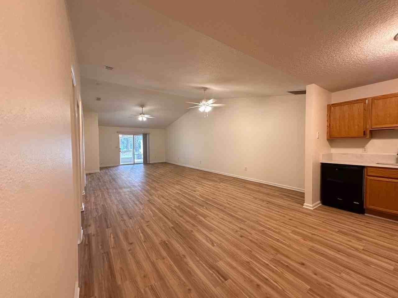 11 Clementon Ln - Photo 5 of 27