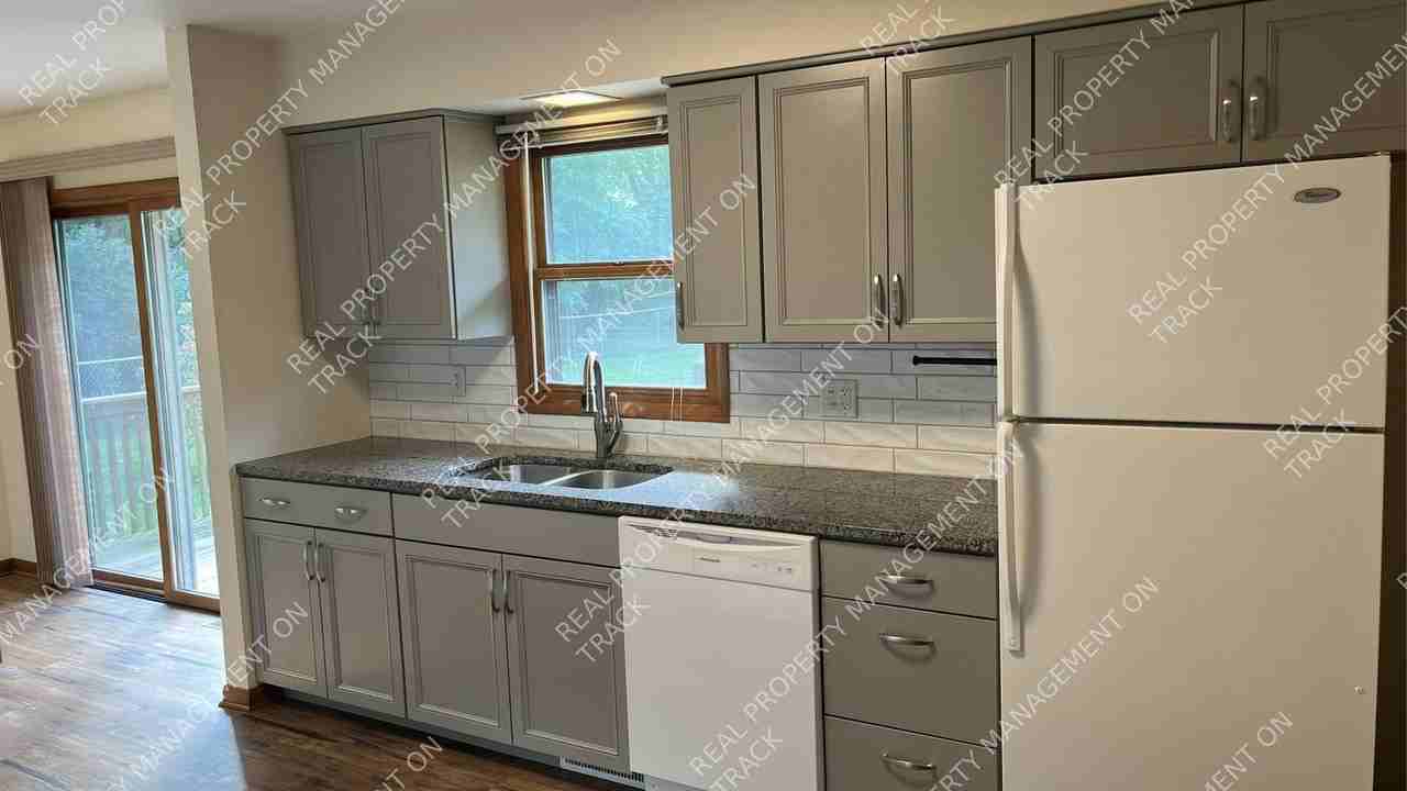 9842 Poppy Dr - Photo 7 of 17