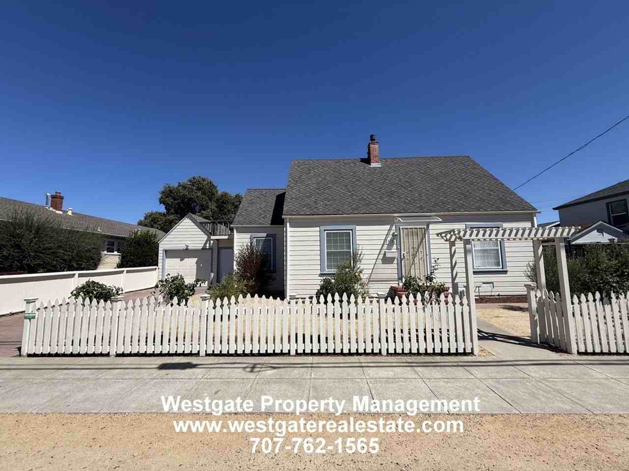 312 Fair St - Photo 3 of 28