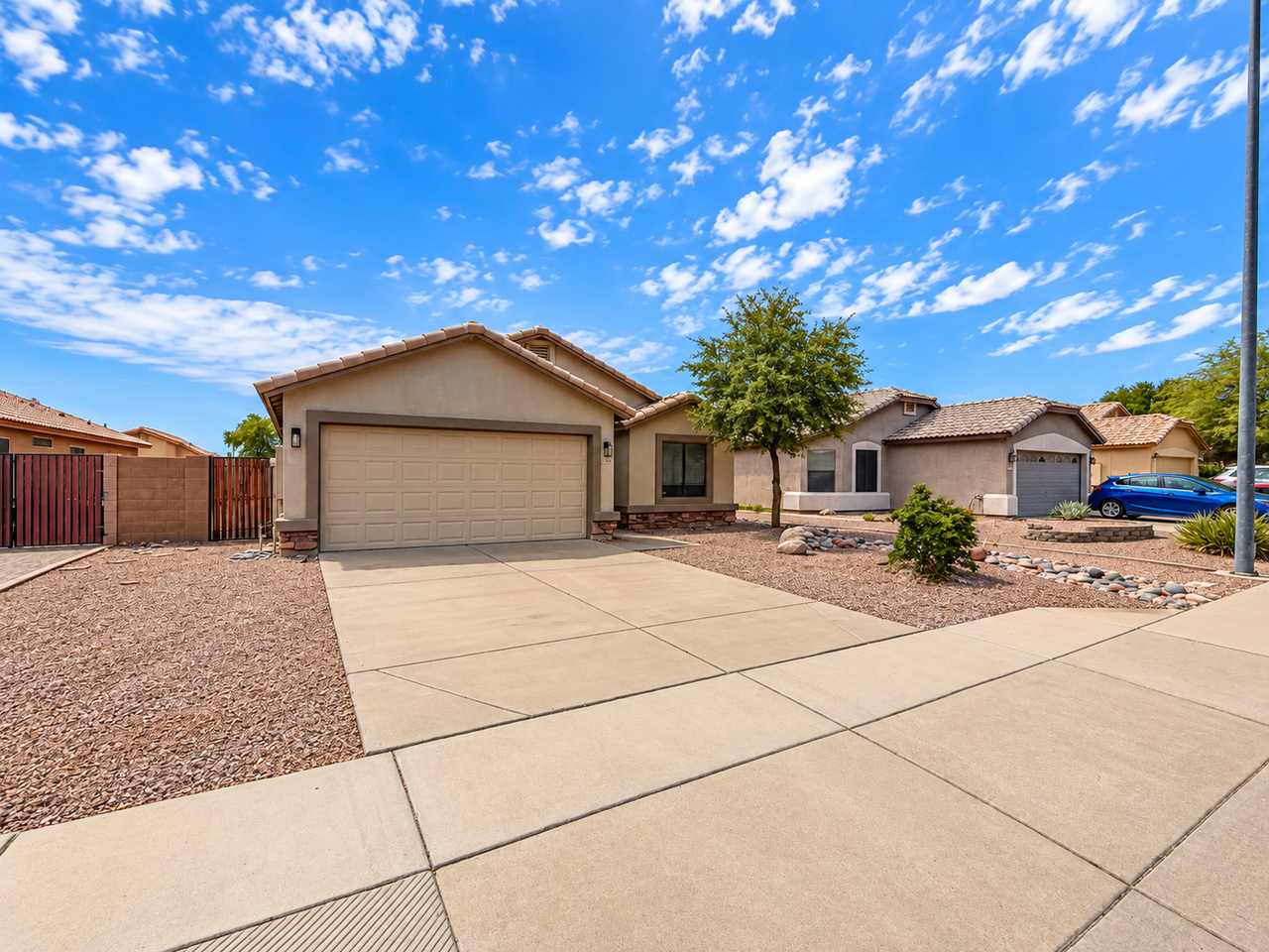 10341 E Calypso Ave - Photo 3 of 22