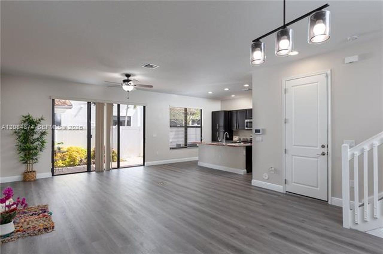 20981 20981 NW 1st Ct th 20981 - Photo 5 of 29