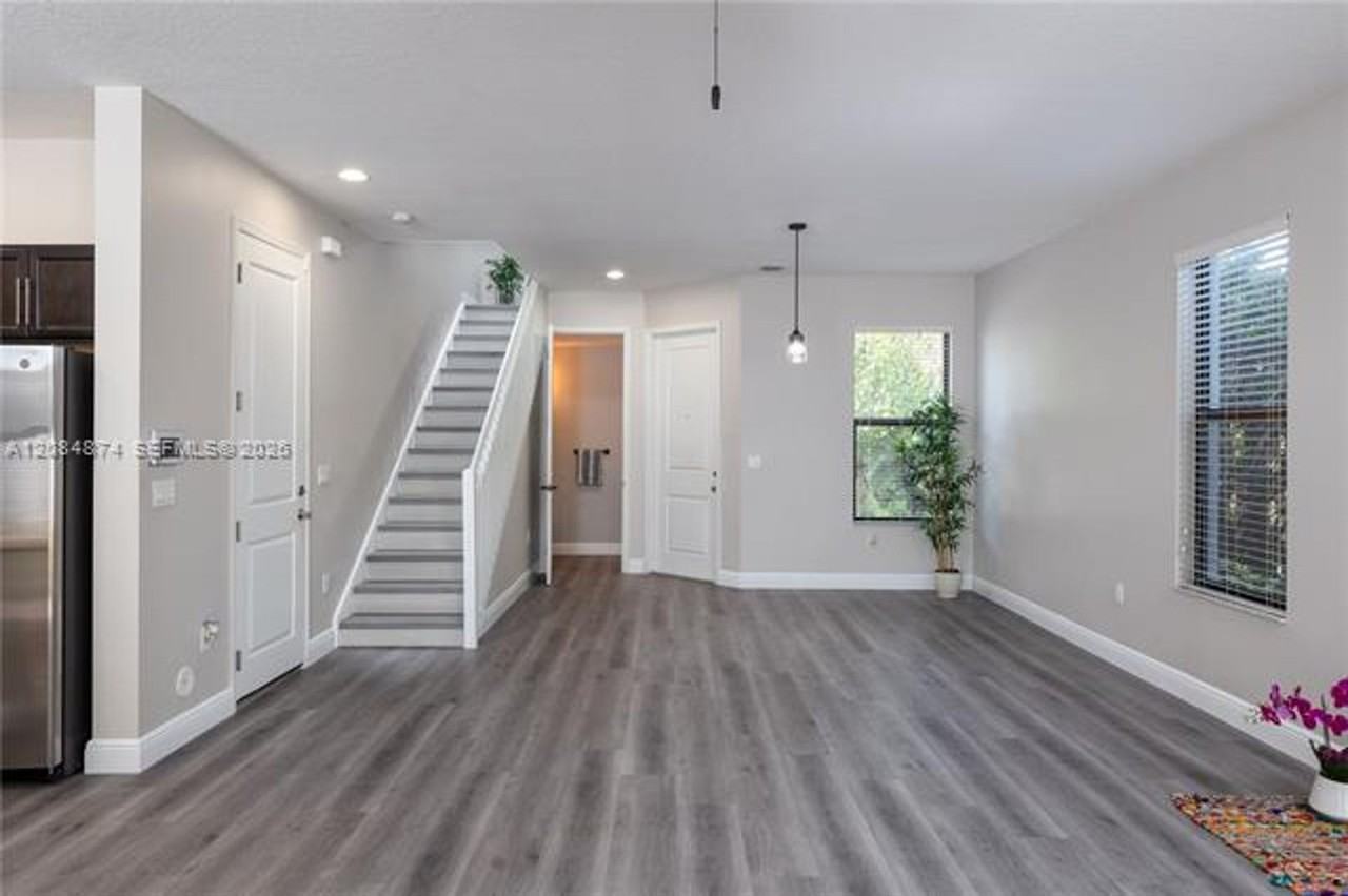 20981 20981 NW 1st Ct th 20981 - Photo 6 of 29