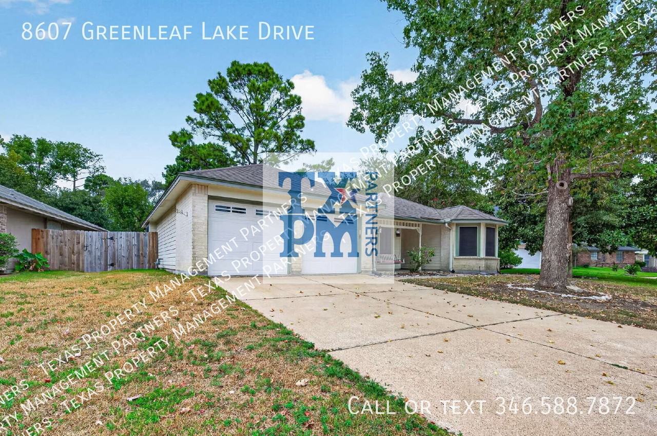 8607 Greenleaf Lake Dr - Photo 2 of 40