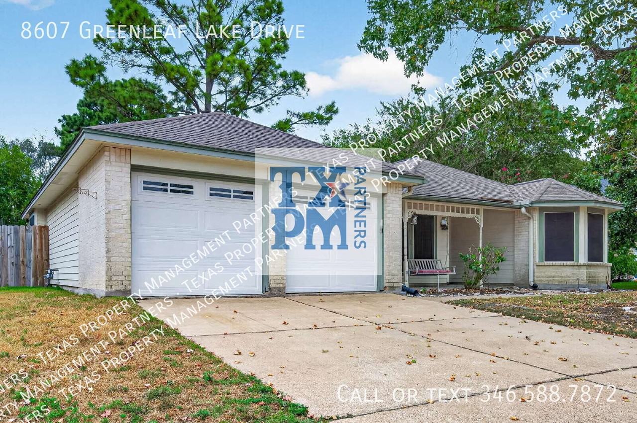 8607 Greenleaf Lake Dr - Photo 3 of 40
