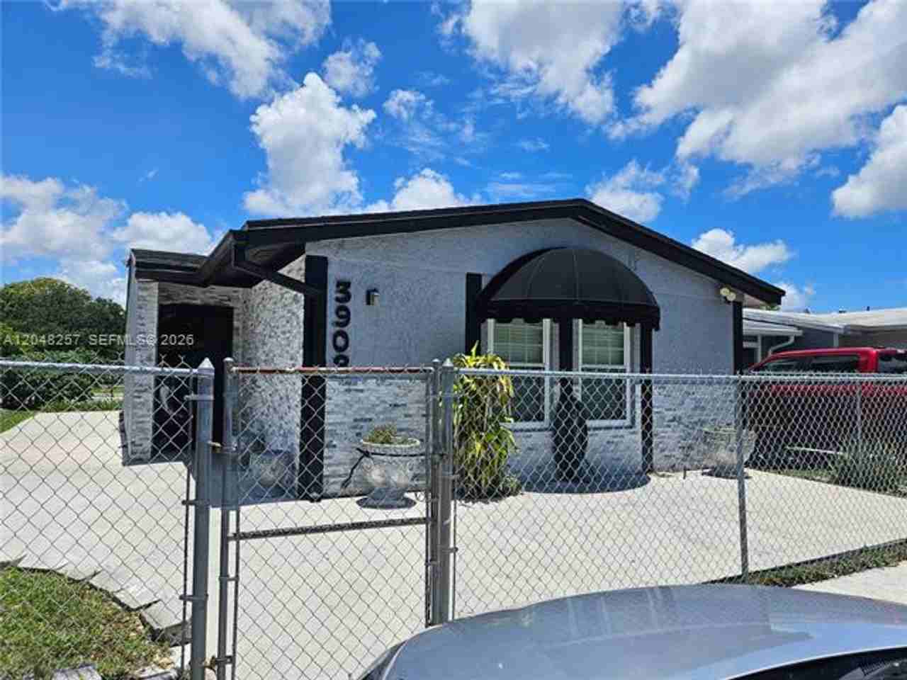 3908 3908 NW 213th St th 3908 - Photo 2 of 24