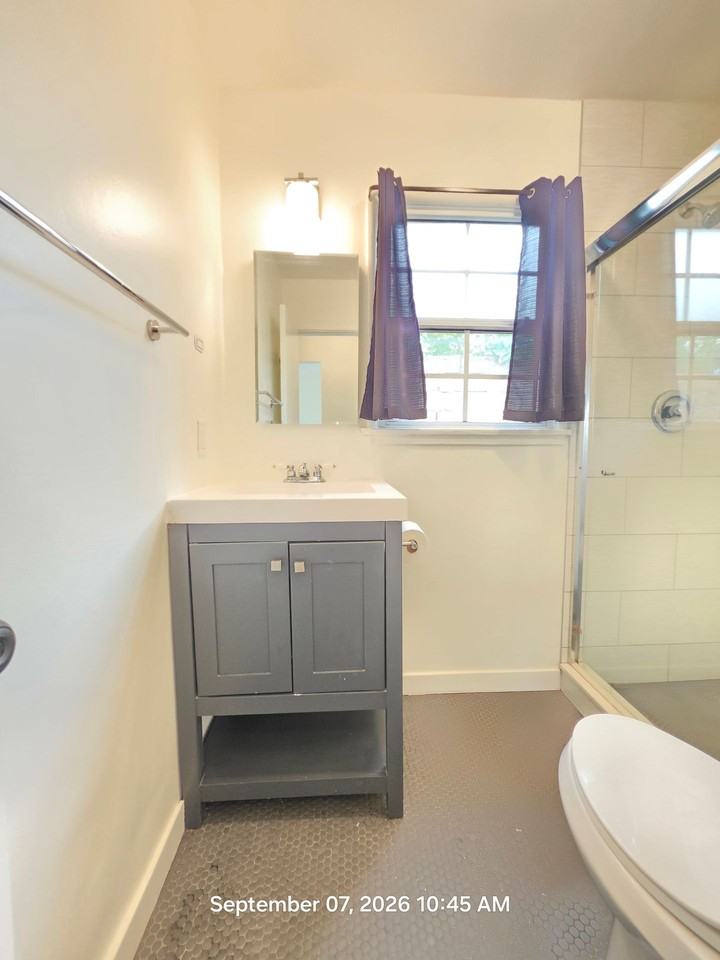 15069 Nurmi St - Photo 5 of 40