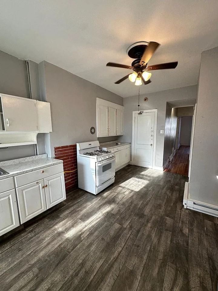 28 Myrtle Ave - Photo 3 of 7