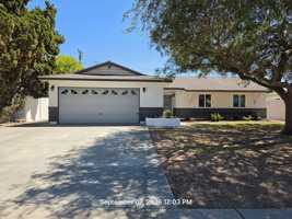 featured image of 858 N Darfield Ave