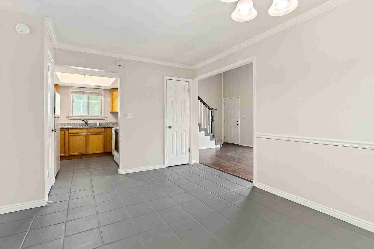 715 N 1050 W - Photo 5 of 26
