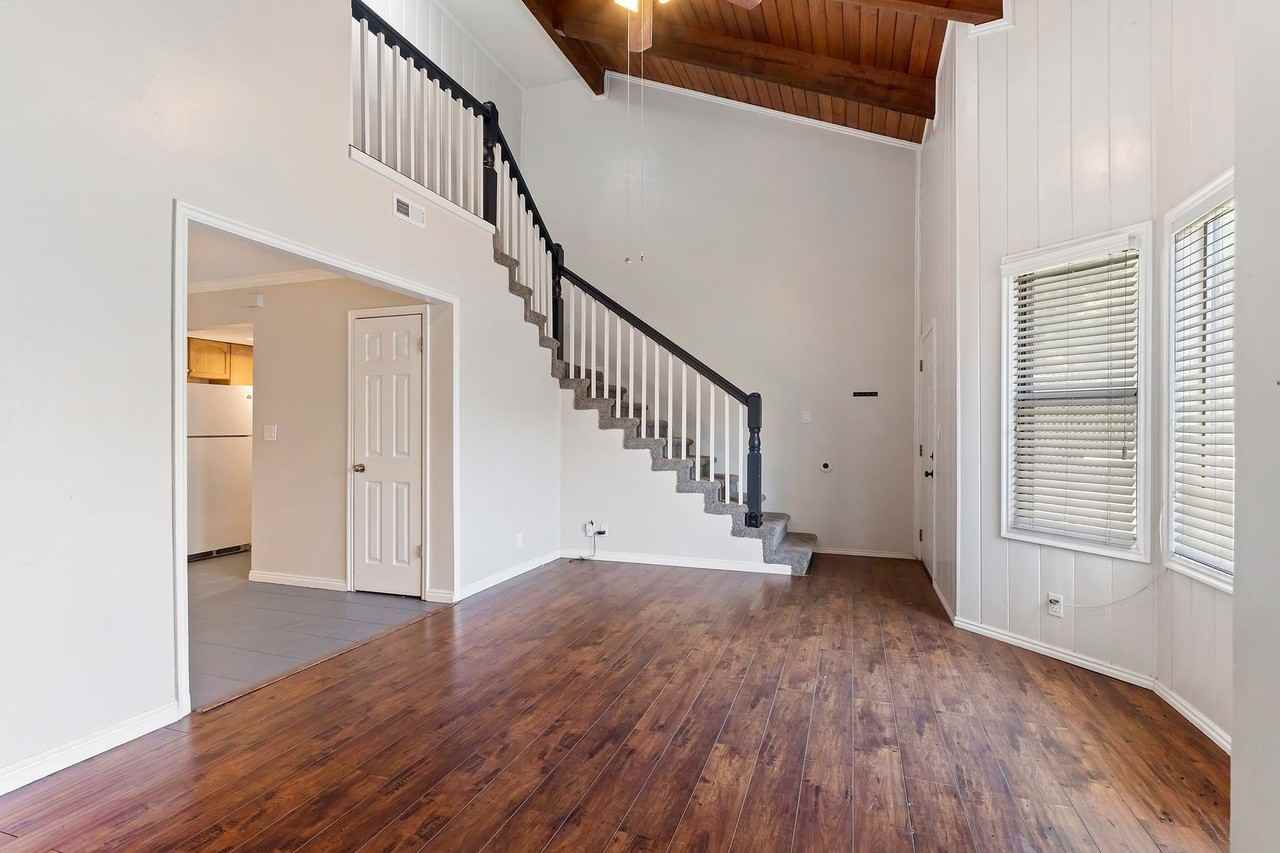 715 N 1050 W - Photo 6 of 26