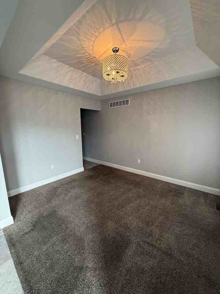 2100 Providence Park Ln - Photo 6 of 37