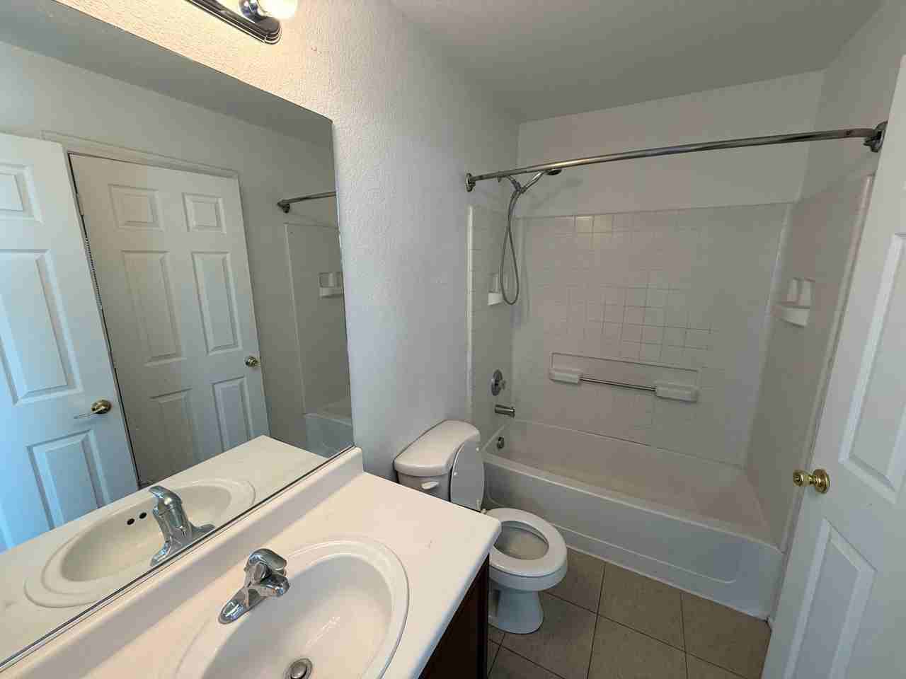 9267 Wertz Ave - Photo 7 of 10
