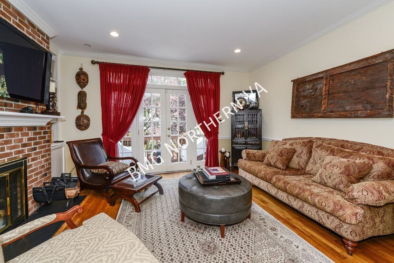 528 N Columbus St - Photo 3 of 38